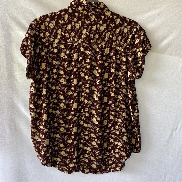 B.Bronson set of 2 button down tops size L - Picture 7 of 16